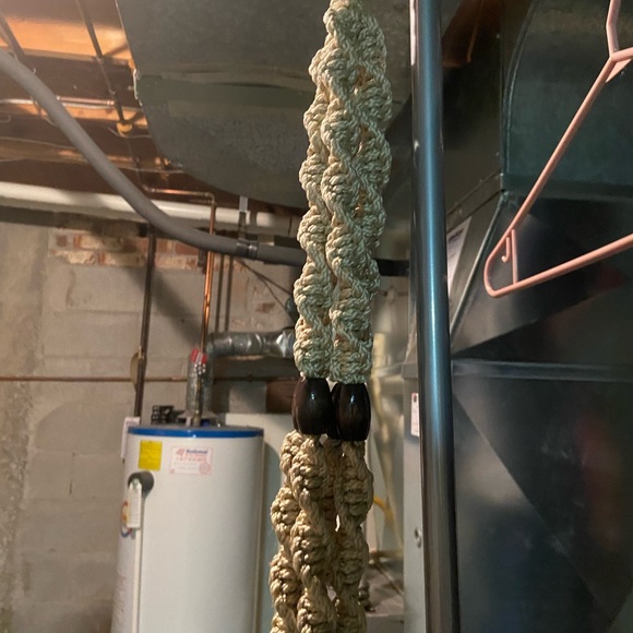 Macramé Plant Hanger - Picture 2 of 3